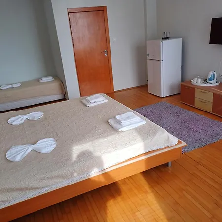 Guest Deva 3* Burgas