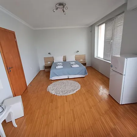 Gæstehus Guest Deva Burgas City